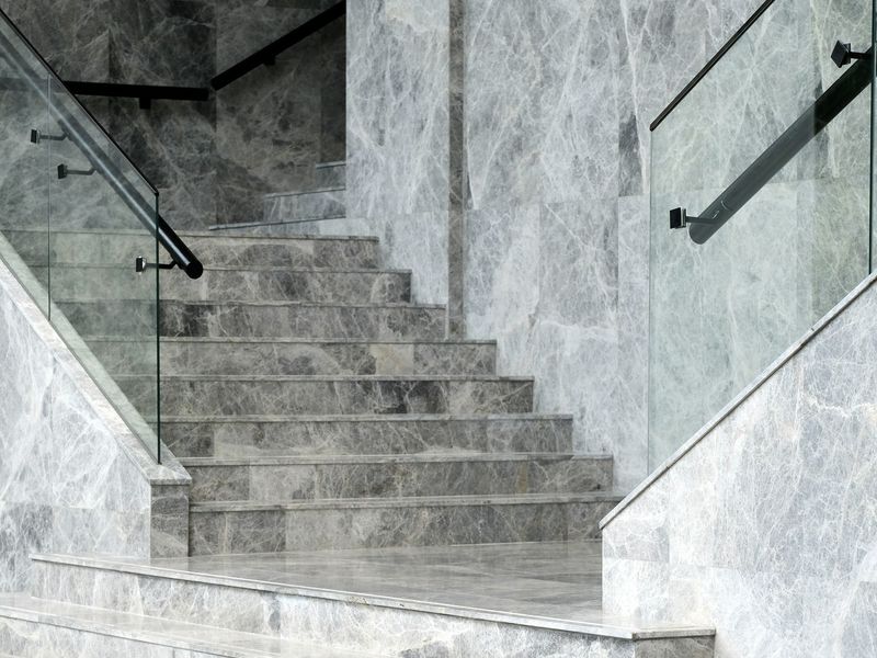 Interior staircase with skirting — Grey marble